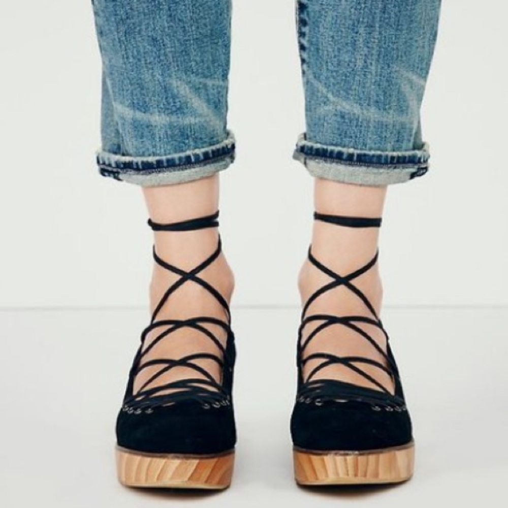 Darcy wrap flatform - Picture 2 of 7